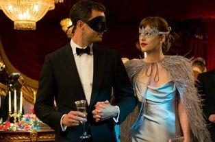 五十度黑在线观看完整版,揭秘电影完整版在线观看背后的故事